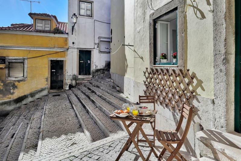Appartamento Alfama Cosy & Charming Lisbona Esterno foto